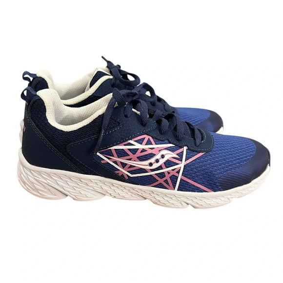 NWOB Saucony Big Kids Wind Lace Up Sneakers in Blue/Pink size 4.5 Wide - Picture 2 of 8